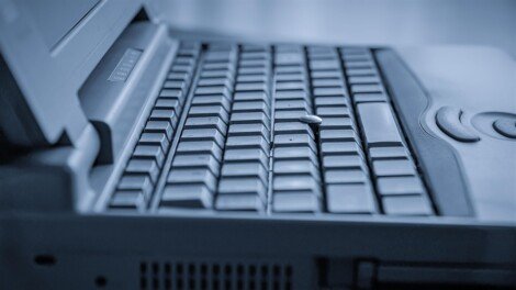 equipos lentos, keyboard, laptop, old model, computer, obsolete model, technology, internet, web, software, hardware, keyboard, laptop, software, software, software, software, software